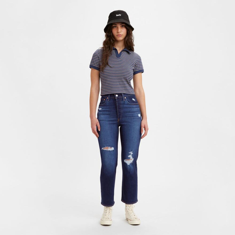 Levi’s Distressed Ribcage Straight Ankle Jeans